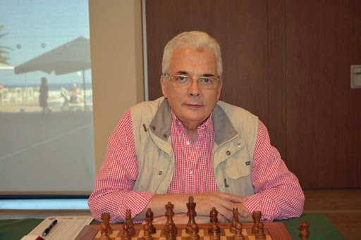 Emili Simón Padros Emili Simón Padros
