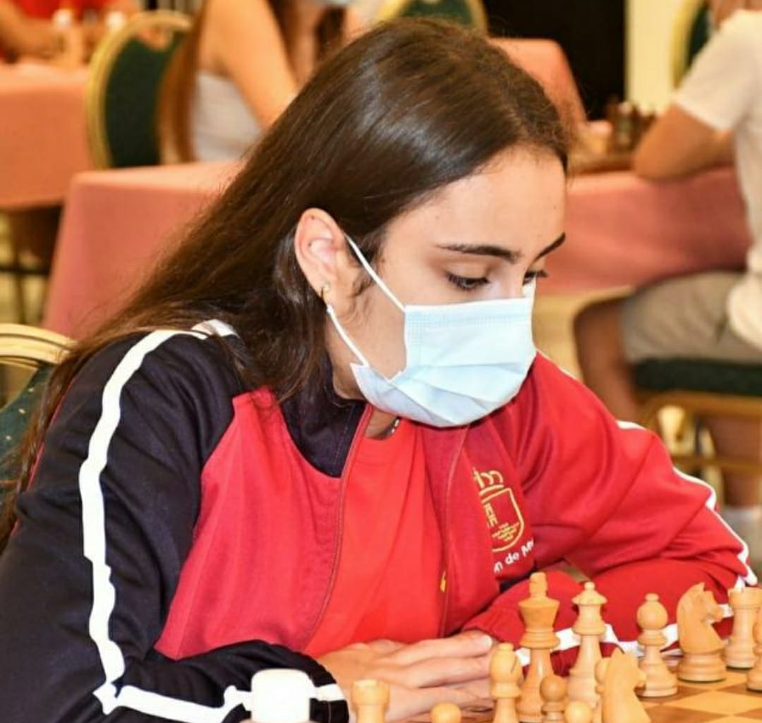 Nuria Jiménez Zapata