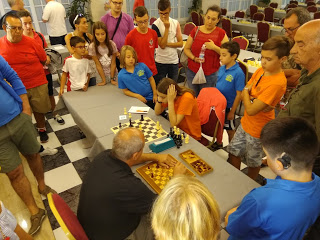 Carthagineses y Romanos